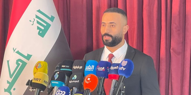 حركة سياسية تعلن تقديم ( ورقـة حل ) للازمة السياسيـة