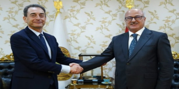 فرنسا تعلن موافقتها على زيادة اعداد (الطلبة العراقيين) المقبولين في جامعاتها