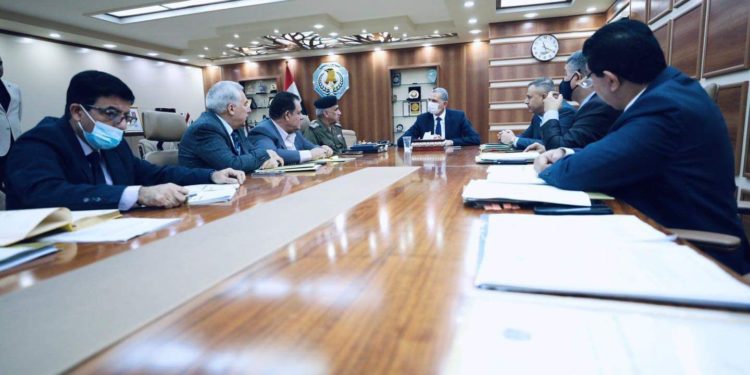 وزير الداخلية يترأس اجتماعا لهيئة رأي الوزارة