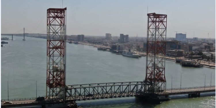 شركـة أبـن ماجـد العامـة تُنفـذ مشـروع الفتحـة الملاحيـة المُتحركـة في البصرة