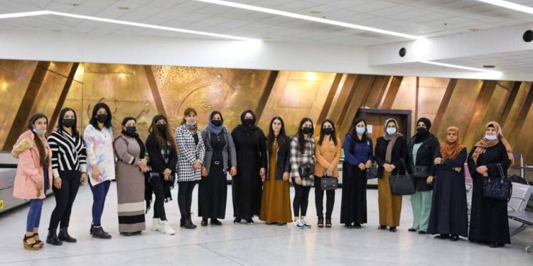 نقل (ناجيات ايزيديات) من اربيل الى بغداد للعلاج