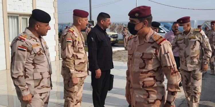 رئيس اركان الجيش ونائب قائد العمليات المشتركة في المقدادية