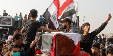 الإعدام شنقاً حتى الموت بحق اثنين (قتلا مواطناً) في تظاهرات البصرة