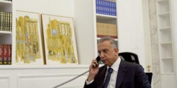 الكاظمي يتلقى اتصالات من ملوك ورؤساء ومسؤولين عرب