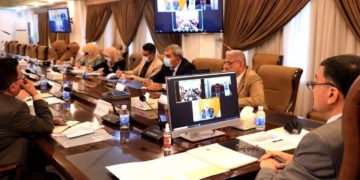 العراق وسوريا يبحثان تنظيم تقاســــم مياه نهر الفرات