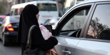 القبض على (700 متسول) آسيوي وإبعادهم خارج العراق