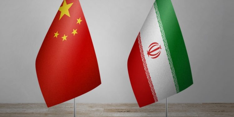 الصين تعرب عن استعدادها للتعاون مع إيران