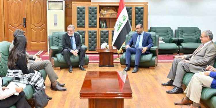 اليونسكو تعلن موعد بدء العمل في (المنارة الحدباء)