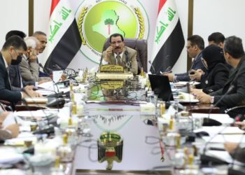 التجارة تتوعد المتلاعبين باسعار الطحين