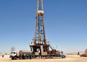 المباشرة بعمليات حفر بئر نفطي جديد في ميسان