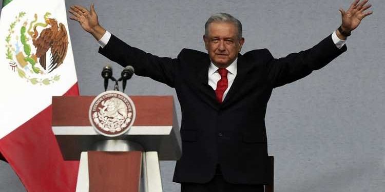 رئيس المكسيك يعلن “السيطرة” على وباء كورونا