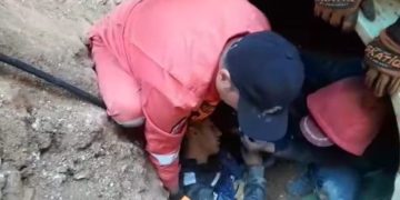 وفاة عامل شاب بعد أن (دفن حياً بالتراب) في الموصل