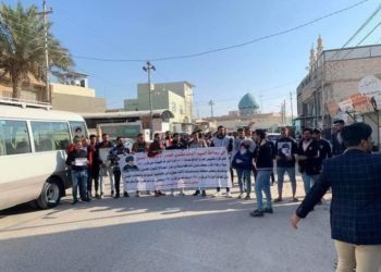تظاهرة أمام منزل مقتدى الصدر في النجف