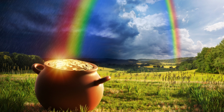 صدف وحيوانات ترمز للحظ السعيد