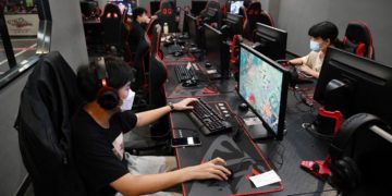 الصينيون يفقدون (1.7 مليون تطبيق) بسبب حملة “تنظيــف الإنترنت”