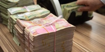 ضابط يعـيــــــد مبلغ 10 ملايين لمصرف الرشيد بعد صرفها سهواً