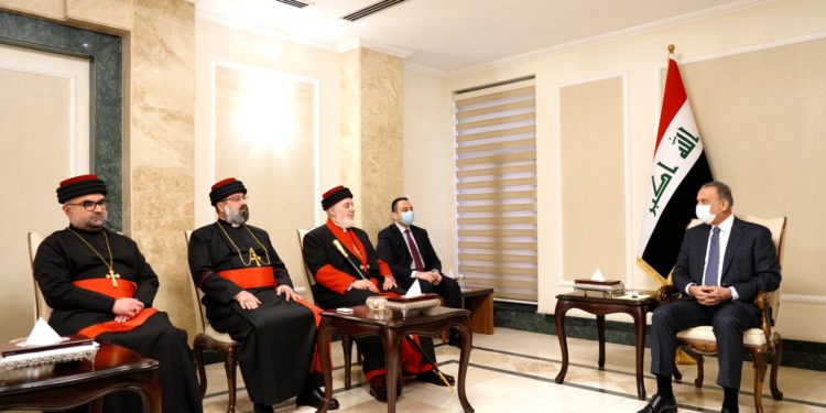 الكاظمي يستقبل بطريرك كنيسة المشرق الآشورية في العراق والعالم