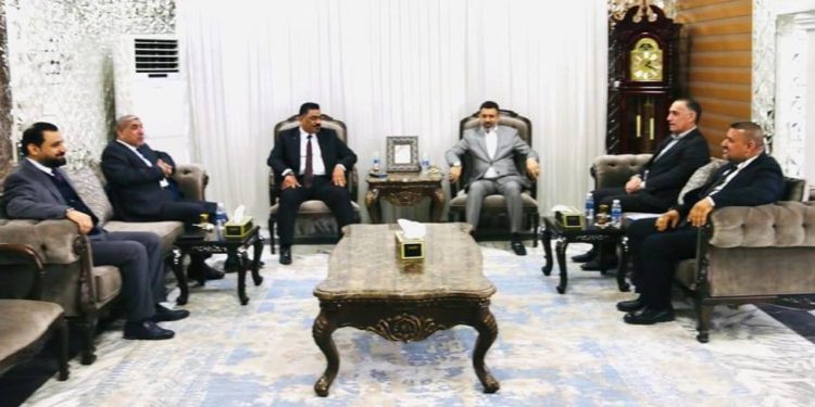 وفــــد “الهيئة السياسية للتيار الصـــدري” يلتقي رئيس غرفة تجارة بغداد
