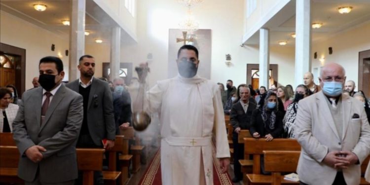 الأعرجي يحضر (قداس عيد الميلاد) في كنيسة انتقال مريم العذراء ببغداد