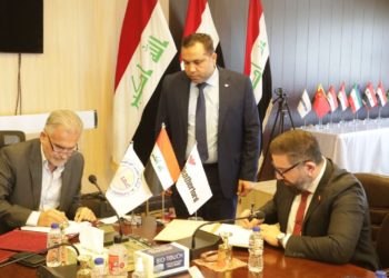 توقيـــــع (عقد مشاركة) مع شركة عالمية لتقديم خدمات الحفر والاستصلاح