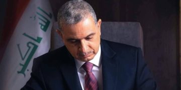 الغانمي يعلن إنجاز تحويل حملة شهادة البكالوريوس فأعلى  من الملاك العسكري الى المدني