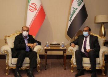 العراق وايران يوقعان مذكرة تفاهم في إنشاء (سكة الحديد البصرة – شلامجة)