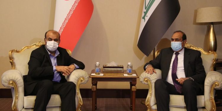 العراق وايران يوقعان مذكرة تفاهم في إنشاء (سكة الحديد البصرة – شلامجة)