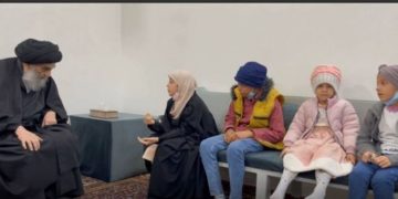 السيد السيستاني يستقبل عدداً من الاطفال المصابين بالسرطان