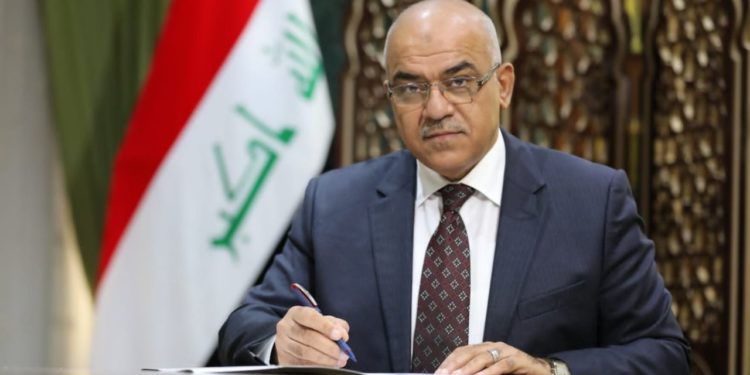 توجيه بالتحقيق في استيفاء الأجور من الطلبة قبل قبولهم رسميا في الكليات الأهلية