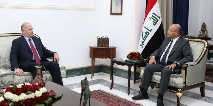 صالح والنجيفي يؤكدان ضرورة (تعزيز الامن والاستقرار وحماية السلم) الاهلي والمجتمعي