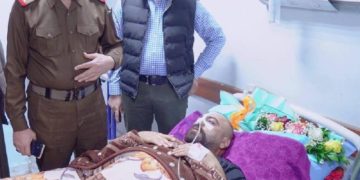 الكاظمي يتكفل بعلاج الفنان علي فرحان