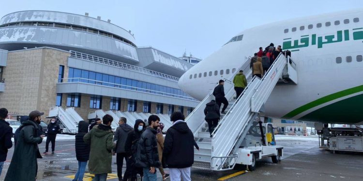 إجلاء وجبة جديدة من العراقيين العالقين على الحدود البيلاروسية