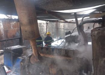 احتراق 3 مولدات كهربائية والدفاع المدني يعلن السيطرة على الحادث