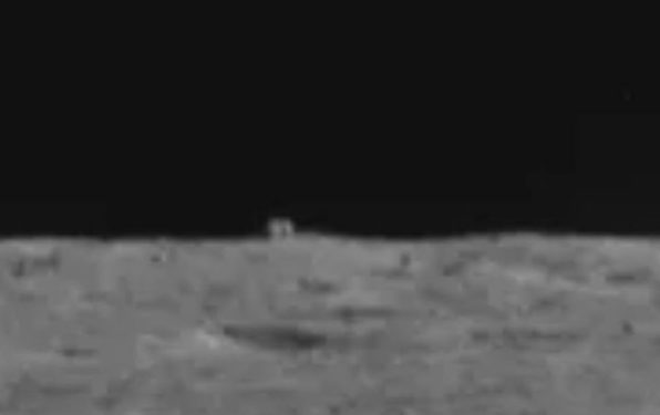 رصد “كائنا غامضا” بالجانب المظلم للقمر + فيديو