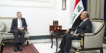 برهم صالح والسفير الأميركي يبحثان (تطوير آفاق التعاون في مختلف المجالات)