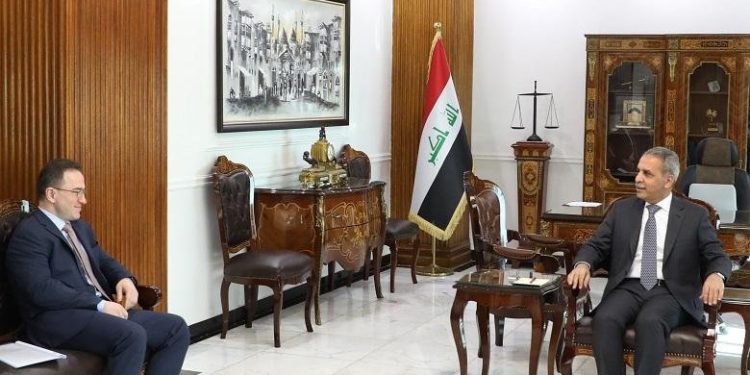 زيدان يبحث مع السفير الروسي (التعاون القضائي بين البلدين)