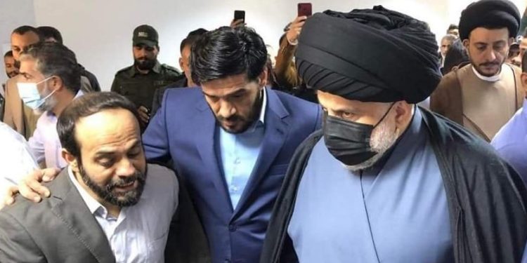 الصدر ..  سنعمل على إقالة محافظ النجف