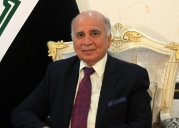 وزير الخارجية يصل إلى طهران بزيارة رسمية