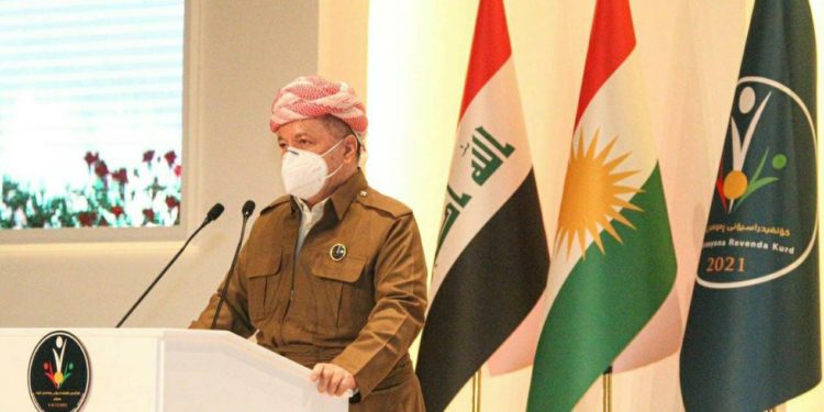 مسعود بارزاني .. تجربة إقليم كورستان تتعرض إلى خطر كبير