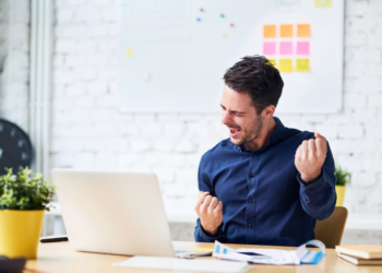 شركة أمريكية تؤكد نجـــــاح تجربة العمل (4 أيام في الأسبوع)