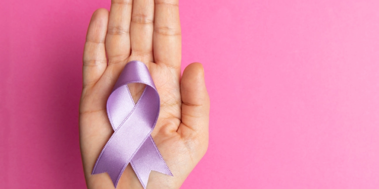 خرافات عن سرطان الثدي يجب ان لا تصدق