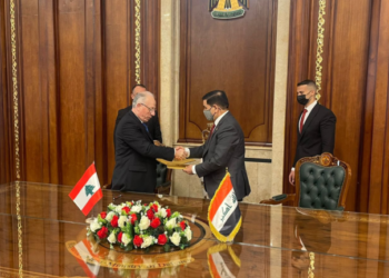 وزير الدفاع اللبناني .. المسؤولون العراقيون أبدوا استعدادهم لمساعدة لبنان لا سيما على الصعيد العسكــــــري