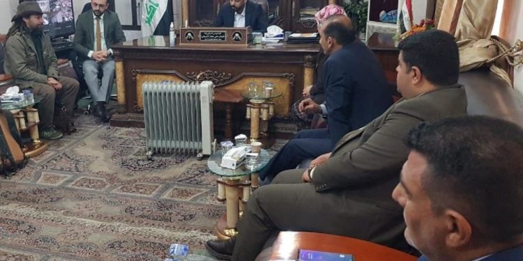 الاعلان عن قرب المباشرة بزراعة (100 كم) لمكافحة التصحّر في ذي قار