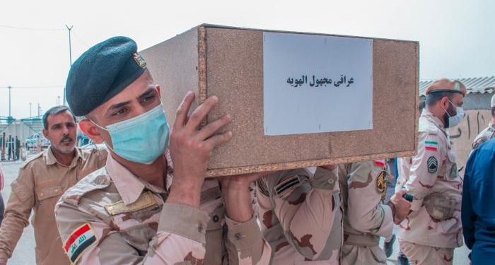 الدفاع توضح بشأن العثور على رفات 3 جنود قضوا بالحرب (العراقيّة – الايرانية)