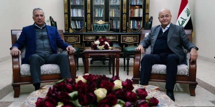 الرئيس صالح يستقبل الكاظمي (دعم مفتوح) للقوات الأمنية في مواجهة الإرهاب