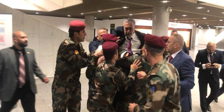 فيديو لحظة الاعتداء على المشهداني