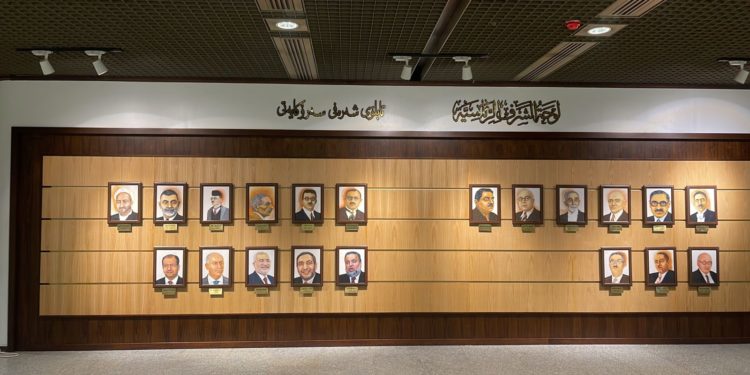 افتتاح جدارية تحمل صور كافة رؤساء المجالس (الاعيان- الوطني – النواب)