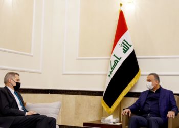 الكاظمي يستقبل السفير الأمريكي