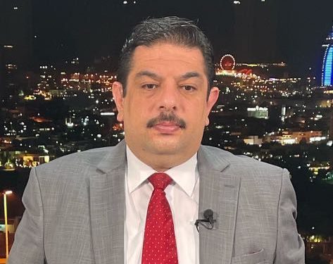 تعمل الاحزاب السياسية في العراق بمبدأ (( السبع يعبي بالسكلة ركي ))