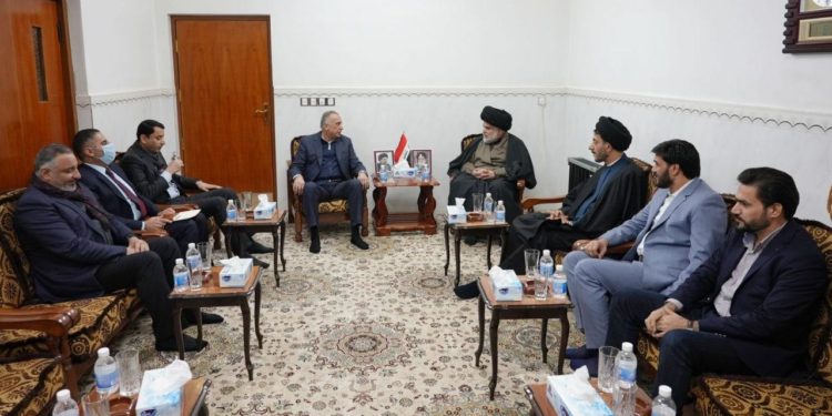 بيان من مكتب الكاظمي حول زيارة الصدر